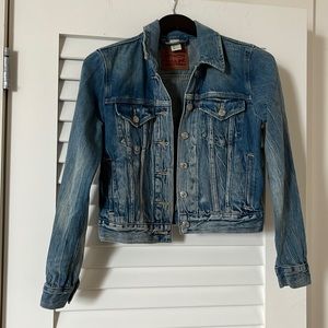 Levi’s denim jacket